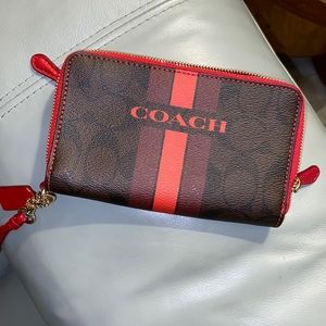 Wristlet